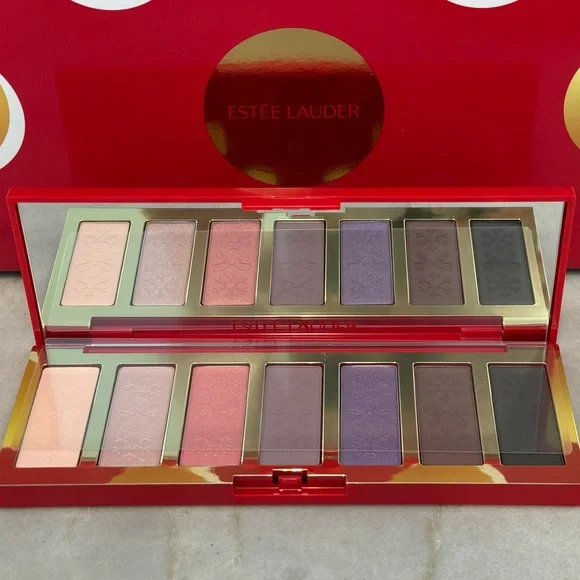 Estee Lauder Eyeshadow Palette - Picture 1 of 5